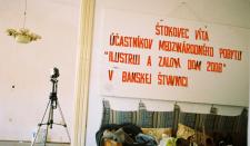 Ilustruj a zalom dom